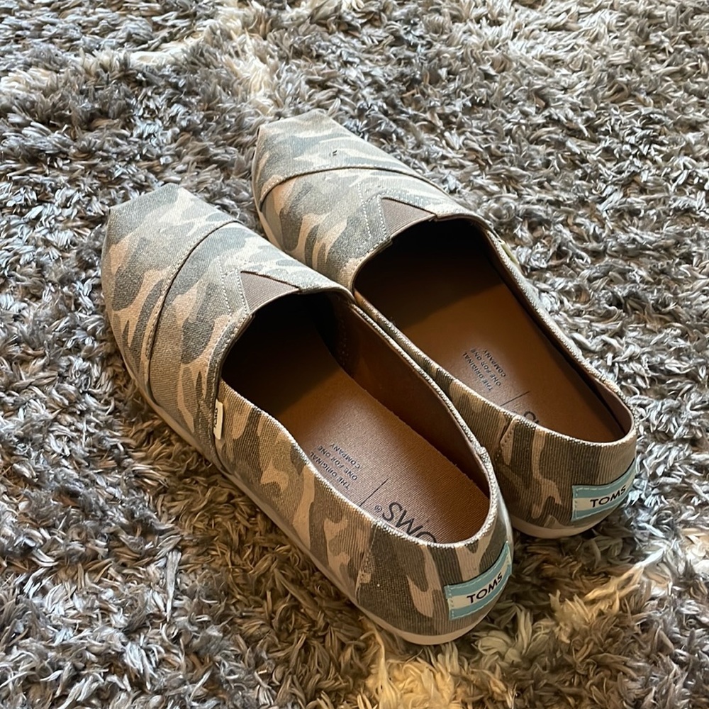Mens Toms shoes
